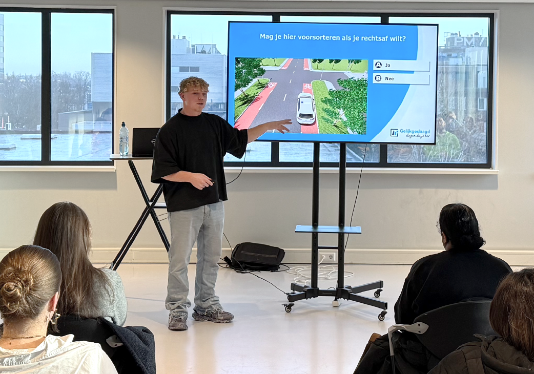 Arnhem Scooter Theorie Cursus Klassikaal Les 1 Dag